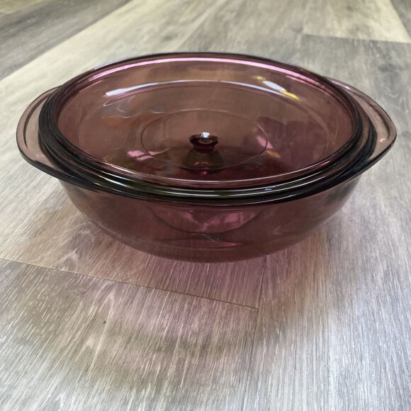 Pyrex 024-S 2qt Cranberry Ribbed Casserole Dish W/ Lid Vintage - Picture 2 of 8